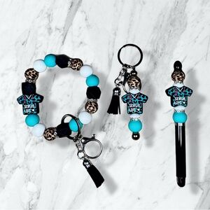 Scrub Life Turquoise Leopard Print Accessories Set